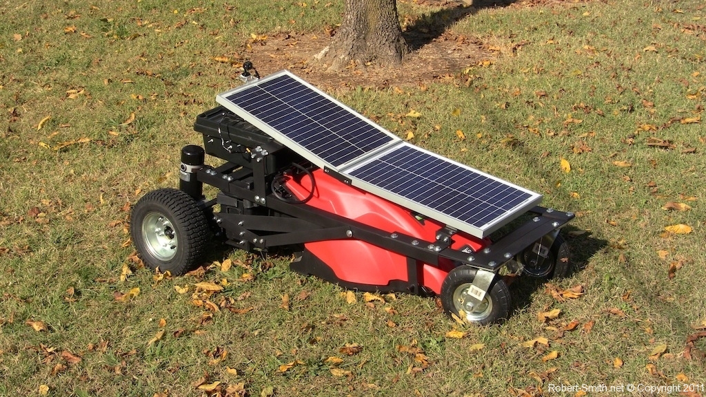 How to build a Solar Powered Remote Control Electric Lawn Mower from 