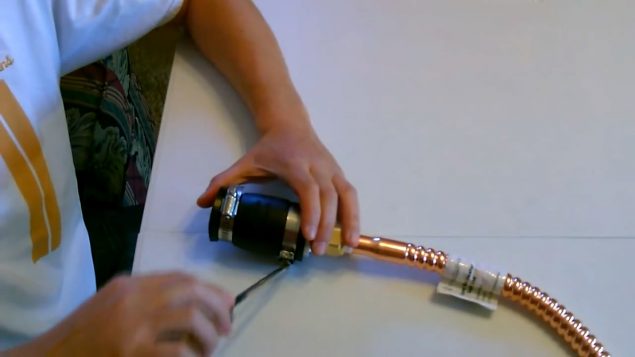 How to build a Simple Homemade Water Distiller that turns dirty water ...