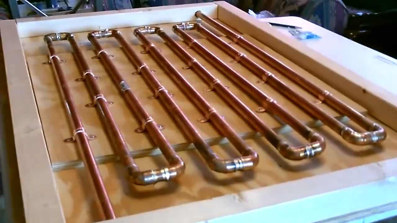 How to build a Homemade Copper Pipe Solar Water Heater and get super hot water fast