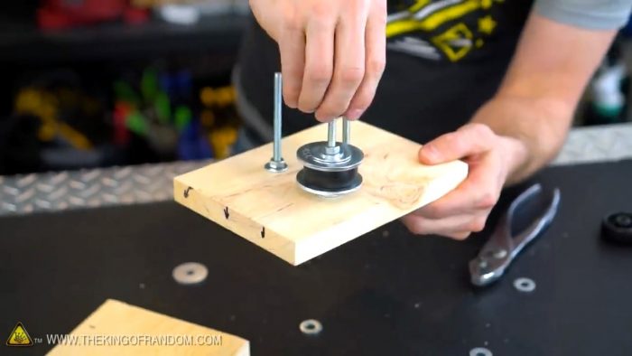 Homemade Rope Maker How to make a Survival Rope Making Machine at home from easily ...