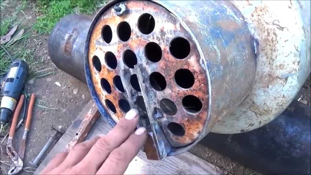 How to build a Multi Use Simple Homemade Wood Gas System from Scrap Materials that can be used as a Generator,Cooking Stove and Lantern