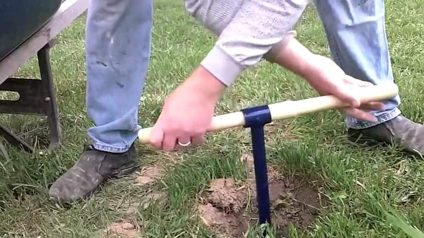How to dig your own shallow water well for the garden