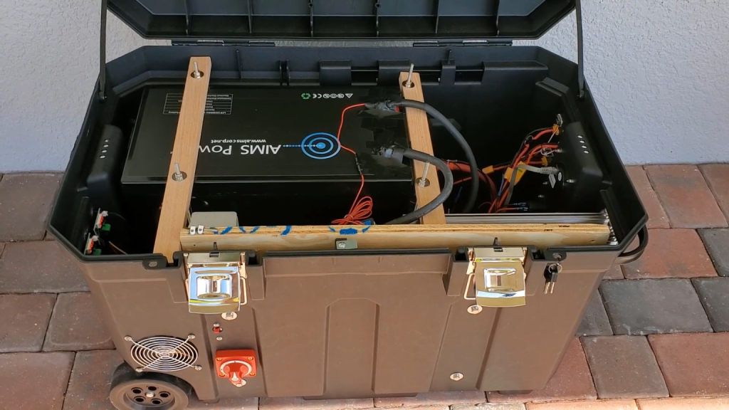How to build an emergency 5kWH Portable Lithium Solar Generator from start to finish