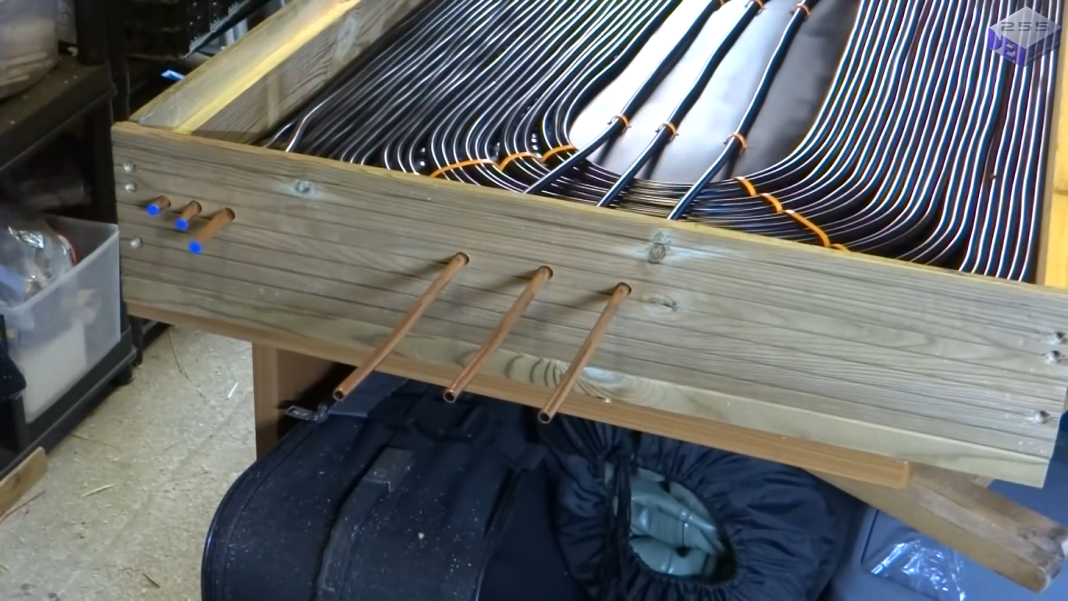 How to build your own Solar Powered Water Heater from Start to Finish ...