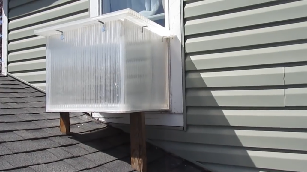How to build an Off Grid Solar Box Window Heater using Greenhouse Panels. Also Doubles as a Solar Oven